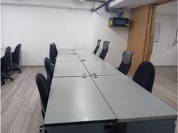venta de ofinica en mall comercial en av. palmas
