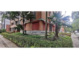 Venta Local esquinero Suramerica