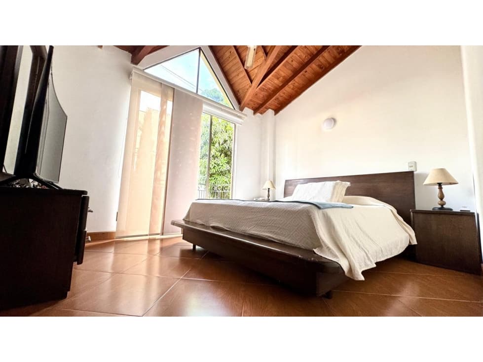 VENTA DE CASA UNIFAMILIAR EN SABANETA — foto 3