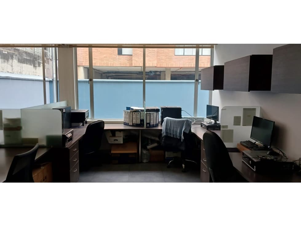 VENTA OFICINA SANTA BARBARA CENTRAL — foto 3