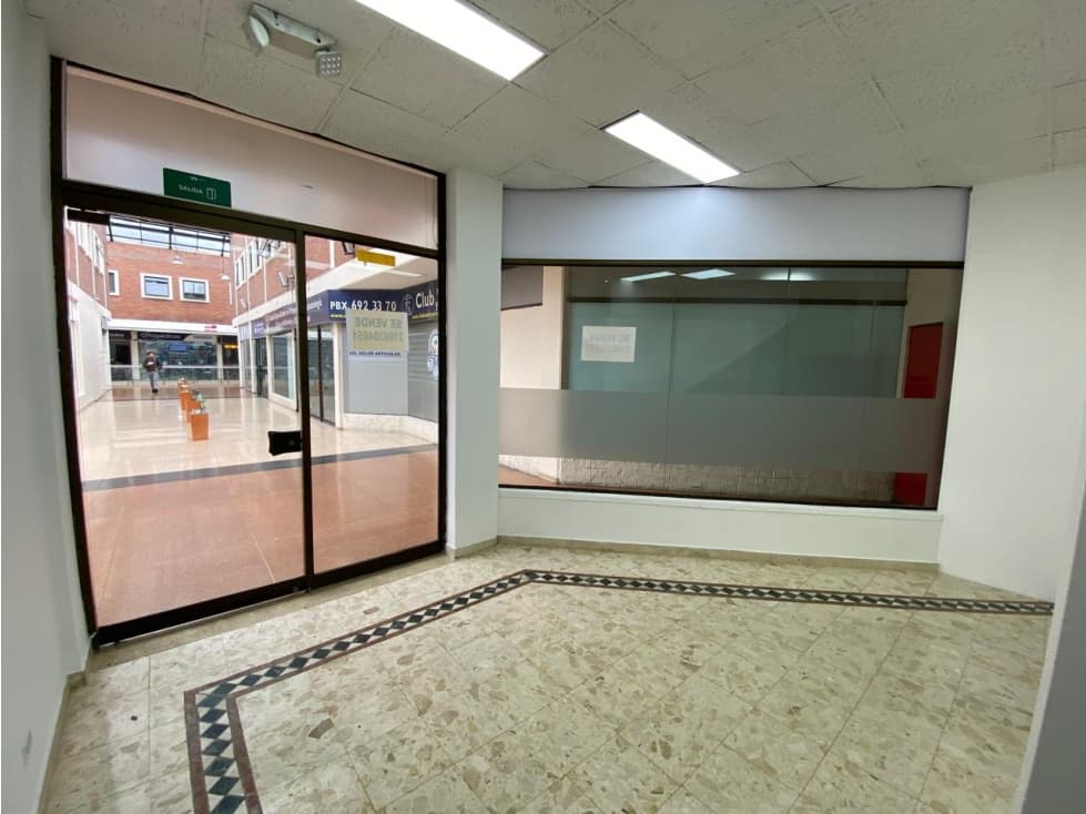 Venta Oficina CC Centro Suba EH — foto 3