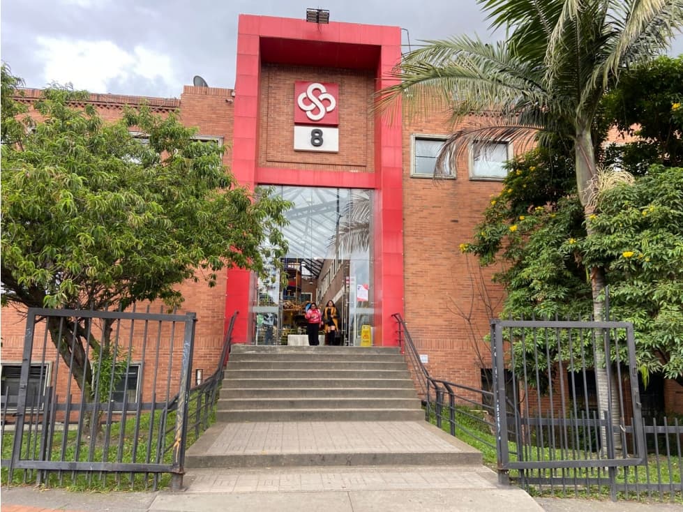 Venta Oficina CC Centro Suba EH — foto 1