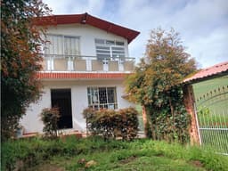 CASA CON APARTAESTUDIO EN VENTA MIRABAL PAIPA BOY