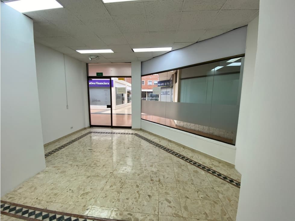 Venta Oficina CC Centro Suba EH — foto 4