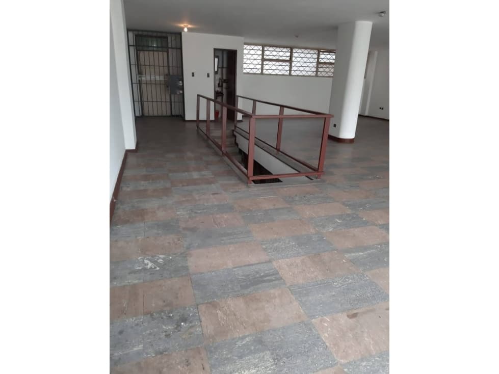VENTA DE BODEGA EN EL CENTRO RENTANDO. — foto 2