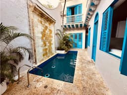 VENTA DE CASA USO TURISTICO - CENTRO HISTORICO- CARTAGENA- COLOMBIA