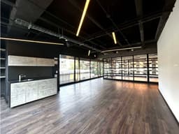 Modernas oficinas para arriendo en el Barrio Retiro