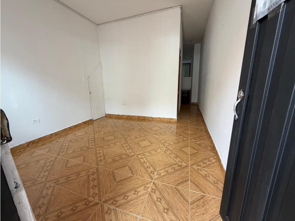 Casa en Niquia - en arriendo — foto 2