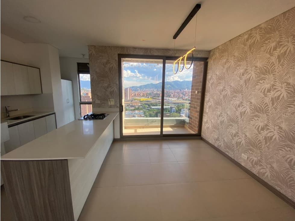 Se vende Penthouse en Suramericana — foto 1