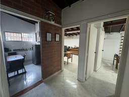 Casa Local en el Estadio - En Arriendo