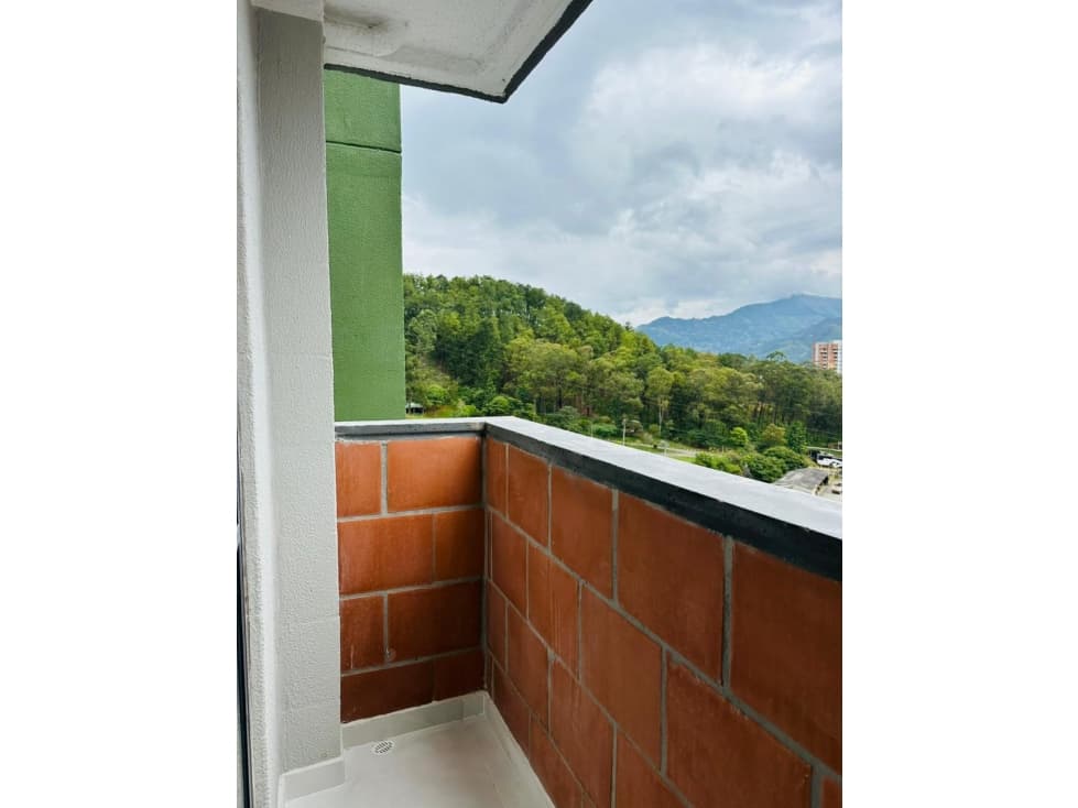 Apartamento en Niquia - en Venta. — foto 1
