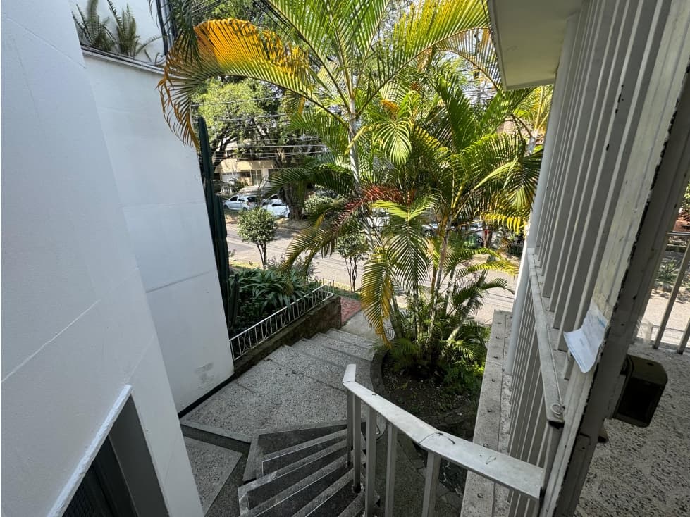 Se Arrienda Casa Local En Simón Bolívar — foto 1