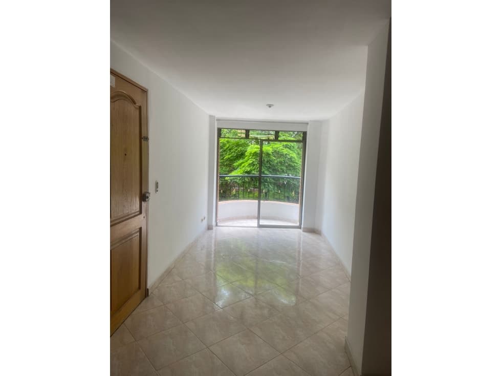 Apartamento En La Floresta - Se Vende — foto 4