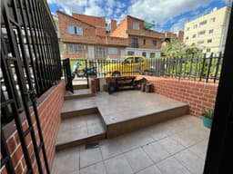 Casa en Niquia - en arriendo