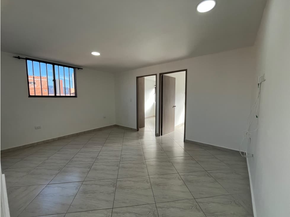 Apartamento en Bello Parque- en arriendo — foto 4