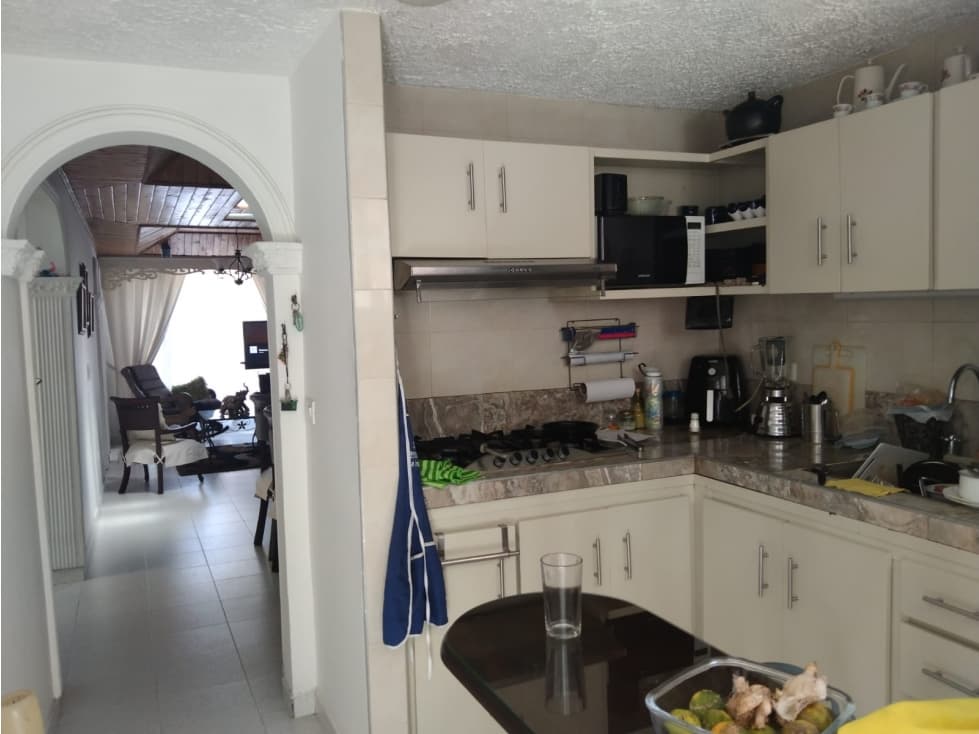 VENDO CASA CON RENTA SECTOR EL PEDREGAL — foto 4