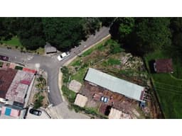 LUXA VENDE LOTE ESQUINERO EN EL BARRIO EL REFUGIO