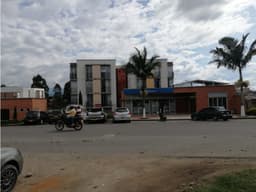LUXA VENDE LOTE ESQUINERO MADRIGALES DEL NORTE SECTOR MORINDA