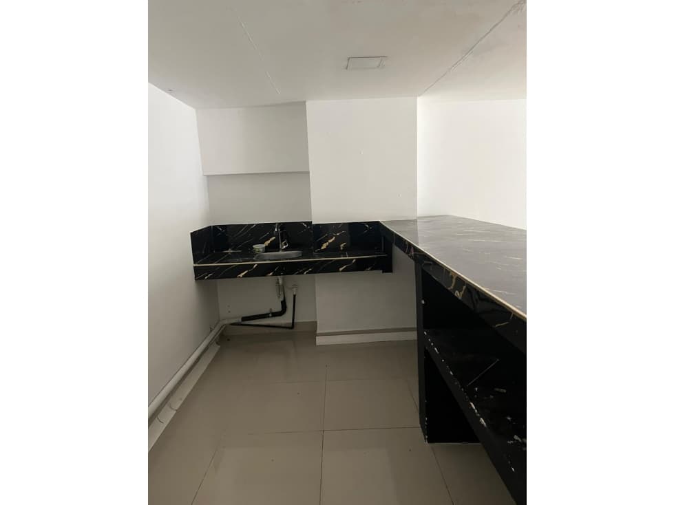 ALQUILER LOCAL COMERCIAL — foto 4
