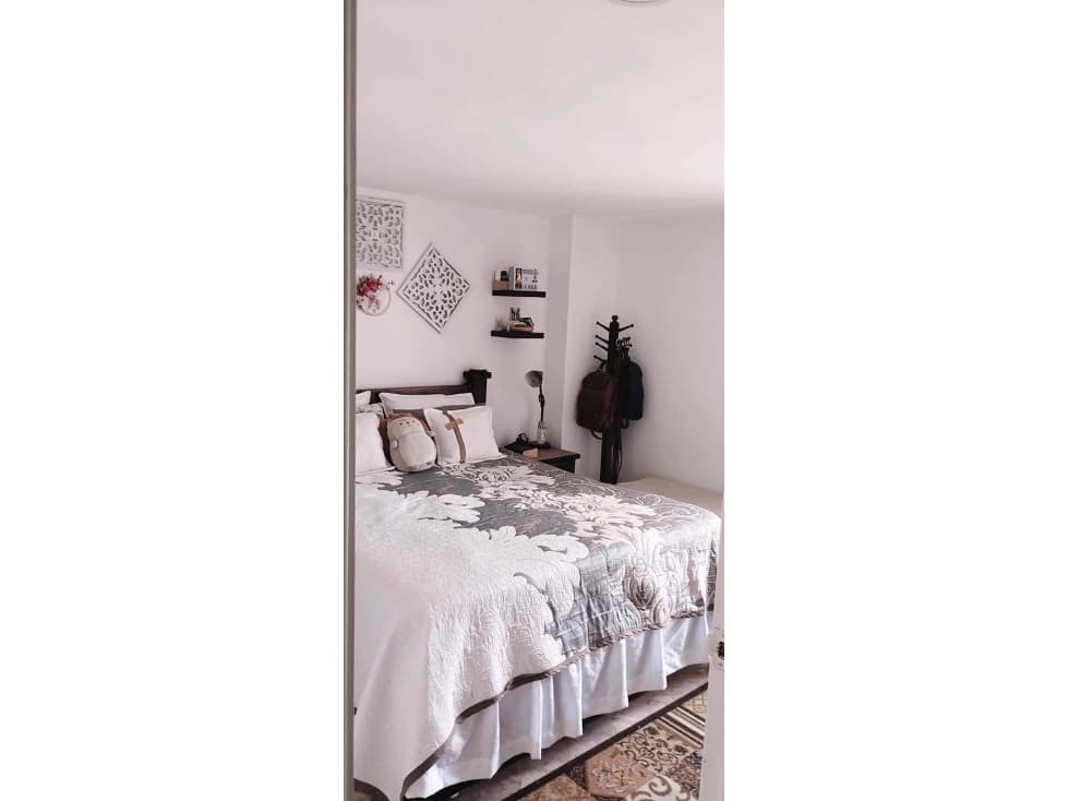 VENDEMOS APTO HERMOSO EN EDIFICIO EN EL BARRIO EL INGENIO. — foto 6