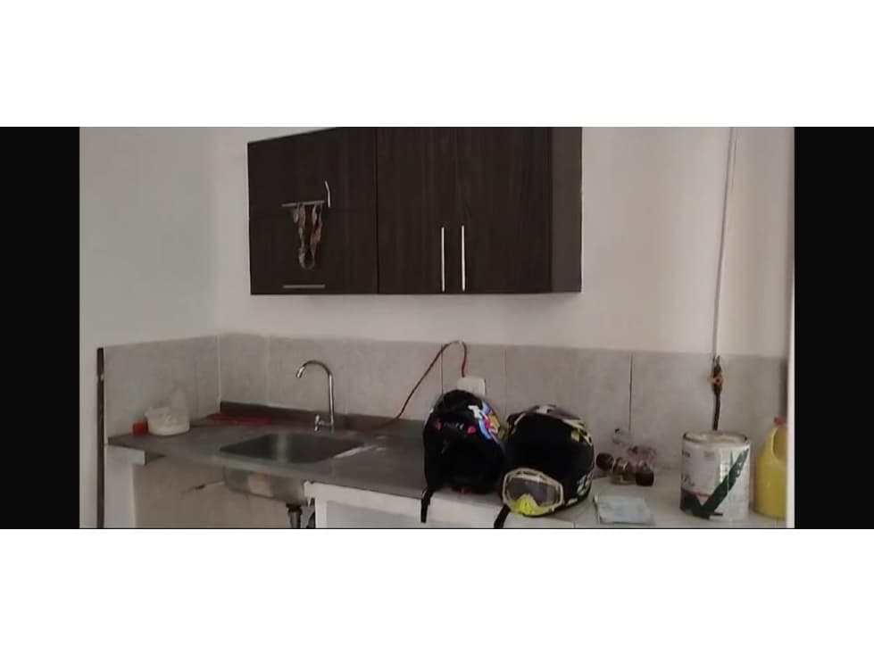 CASA PARA LA VENTA AL SUR DE ARMENIA — foto 2