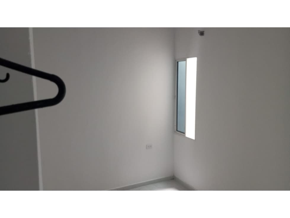 SC INMOBILIARIA VENDE CASA B/ PUENTE UNO — foto 5