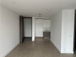 Venta Apartamento en Loma del Esmeraldal. Antioquia (C)