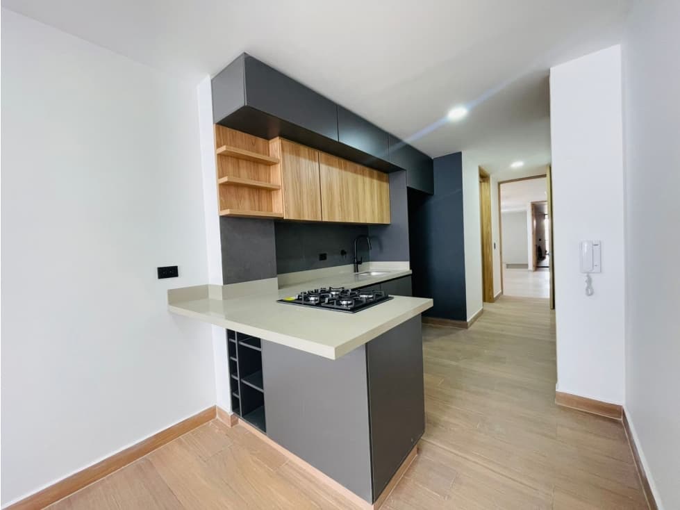 Venta Apartamento en La Ceja. Antioquia. (C) — foto 2