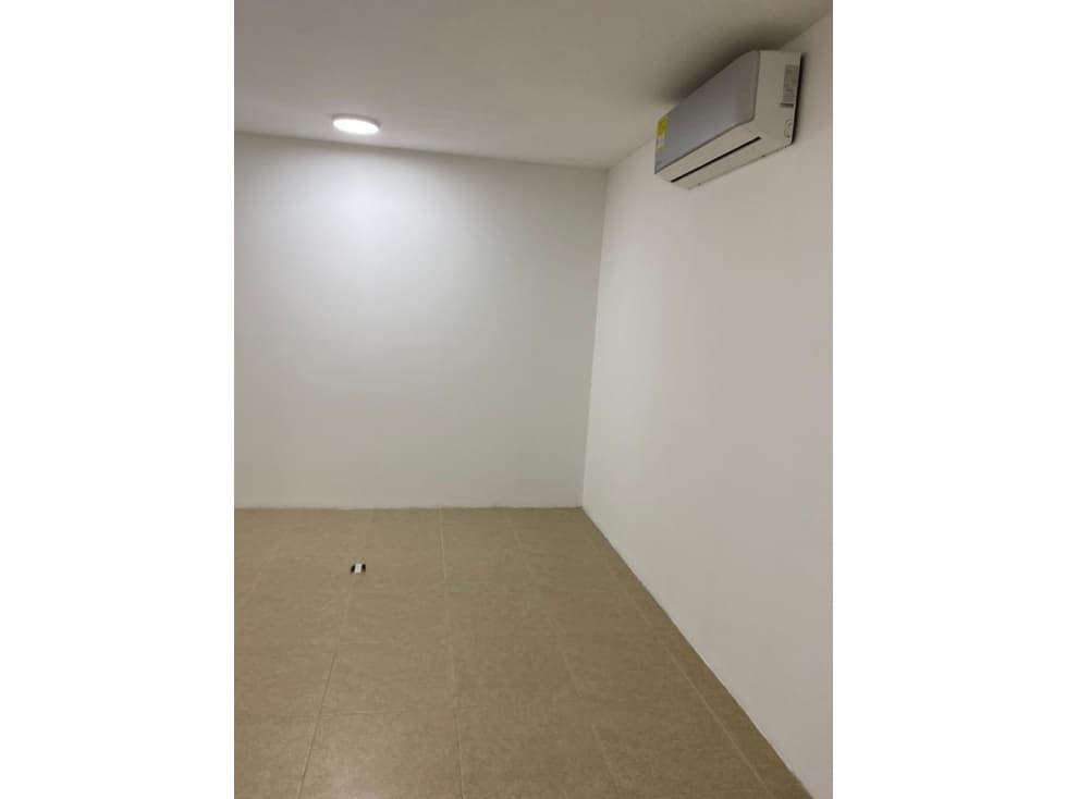 Oficina en el centro de Cali, en centro comercial — foto 5