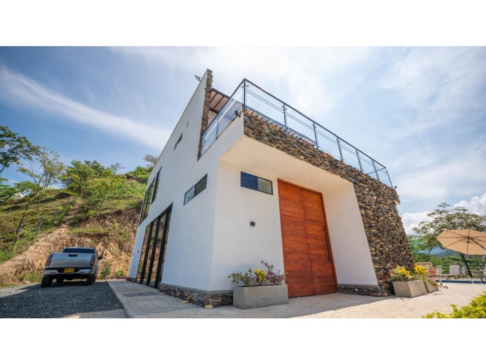 Hermosa finca amoblada a la venta en Sopetrán — foto 6