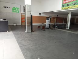 SE VENDE LOCAL SECTOR AMERICAS