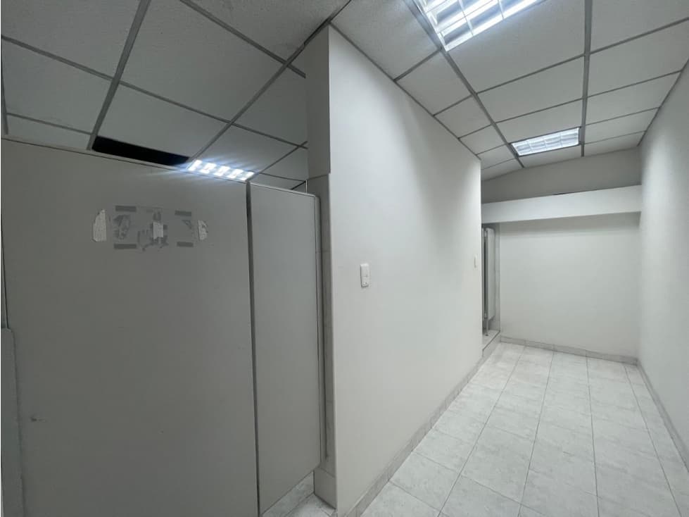 SE ARRIENDAN OFICINAS SECTOR CHAPINERO — foto 3