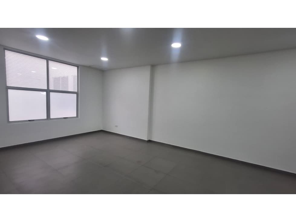 SE ARRIENDA CONSULTORIO SECTOR SANTA BARBARA CENTRAL — foto 4