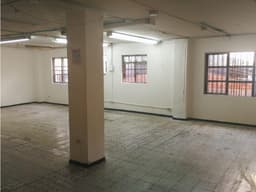 VENTA BODEGA U OFICINA EDIFICIO ORIENTAL, GUAYAQUIL, MEDELLÍN