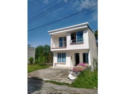 VENDO CASA 2PISOS Y SOTANO CONUNTO CERRADO VIA AL PEÑON GIRARDOT CUND