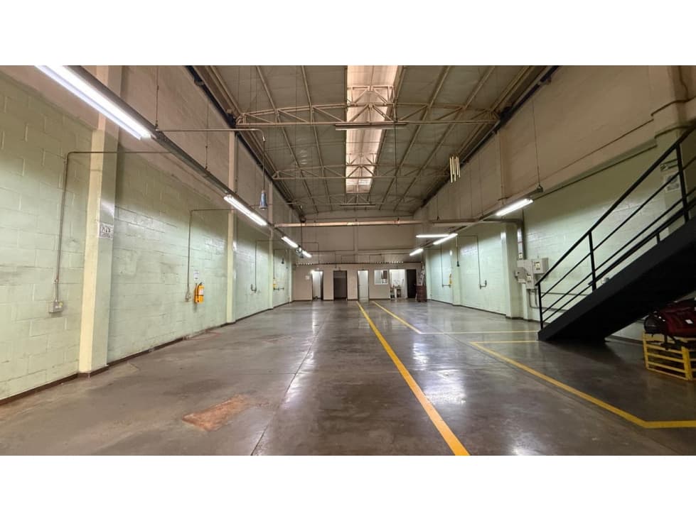 Bodega excelente en venta Itagüí — foto 3