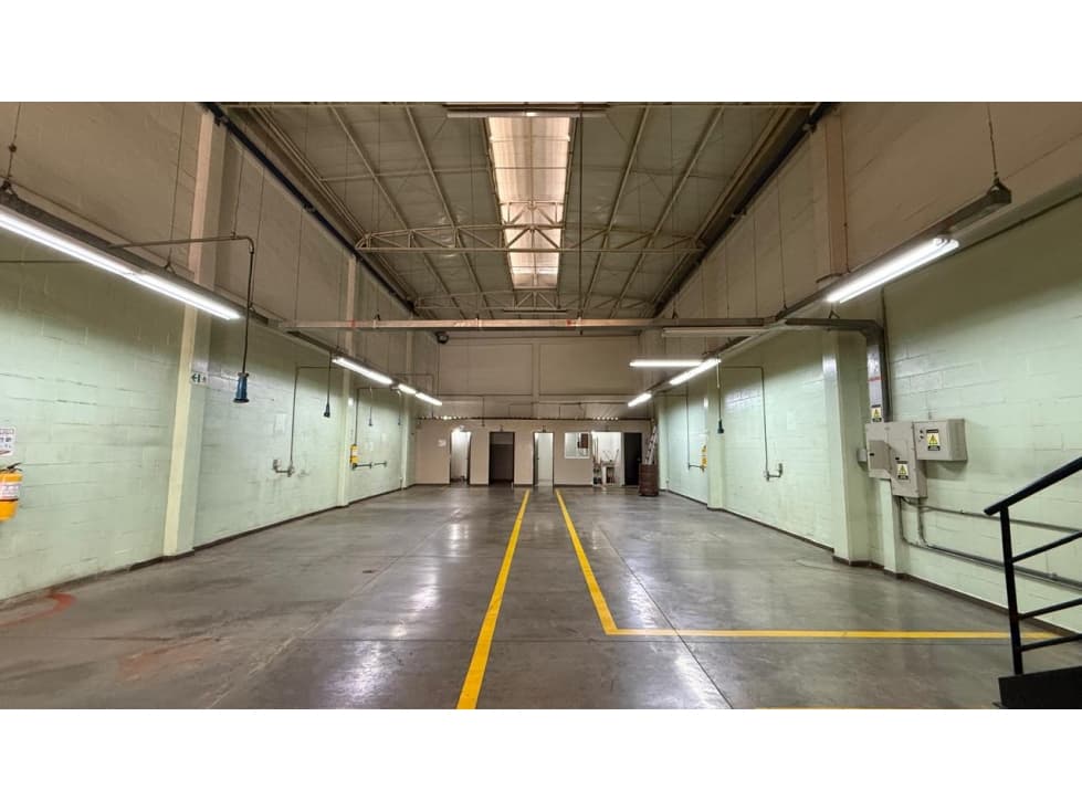 Bodega excelente en venta Itagüí — foto 2
