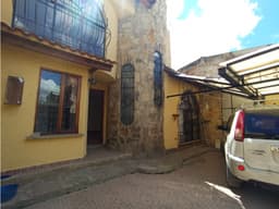 ARRIENDO CASA GRANDE -SECTOR COLEGIO PABLO HERRERA -CAJICA