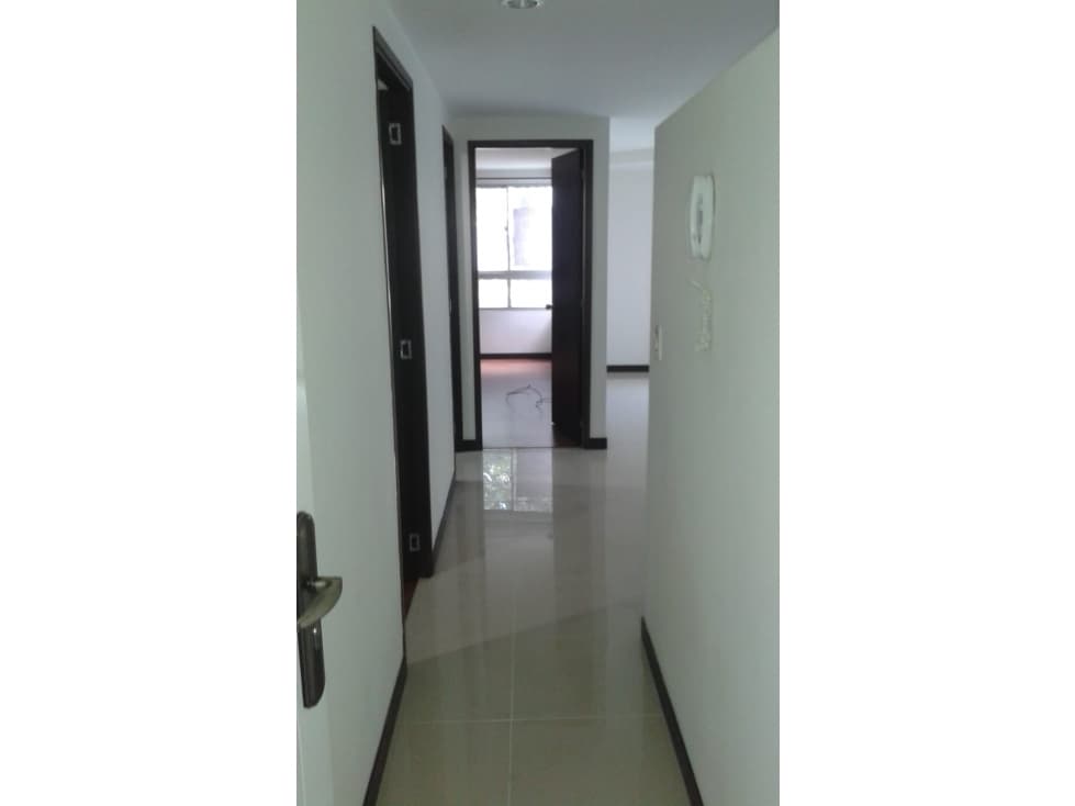 Apartamento en Arriendo Calasanz — foto 5