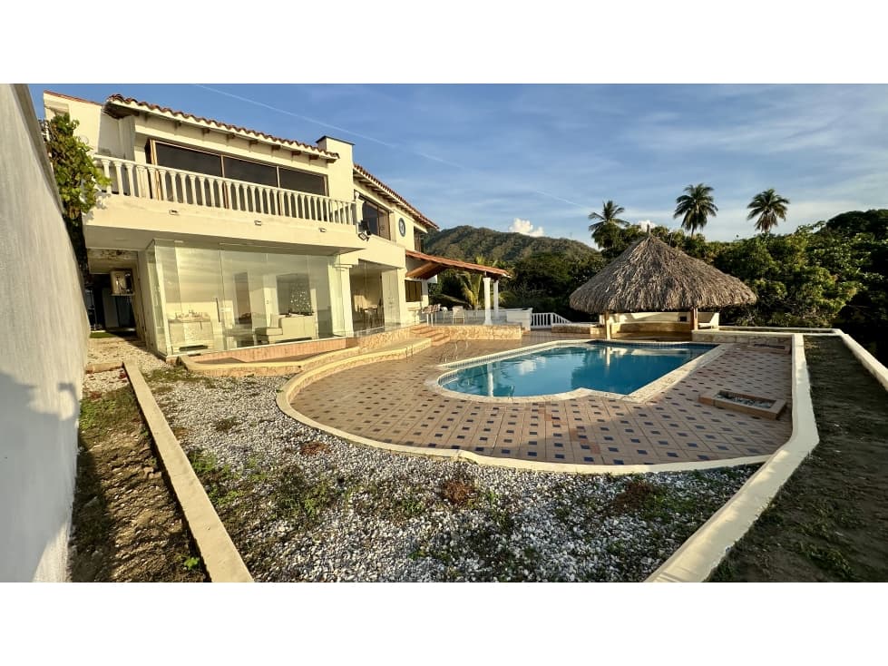 VENTA CASA DE PLAYA CON ACCESO DIRECTO AL MAR SANTA MARTA — foto 6