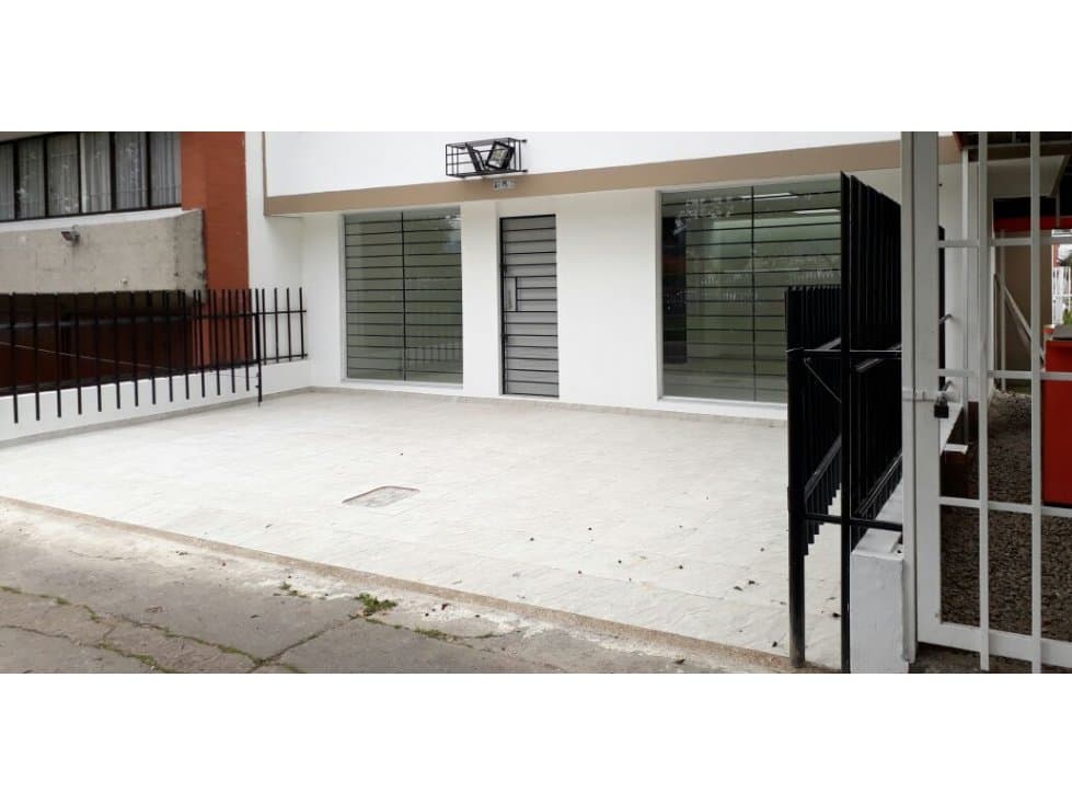 Arrendamos Local Comercial Morato Gran Vitrina Comercial — foto 5