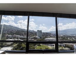 SE VENDE OFICINA EN ENVIGADO, sector LAS VEGAS