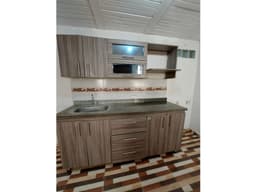 Se VENDE APARTAMENTOS en NIQUIA CAMACOL, sector COLISEO DEL BURRO.
