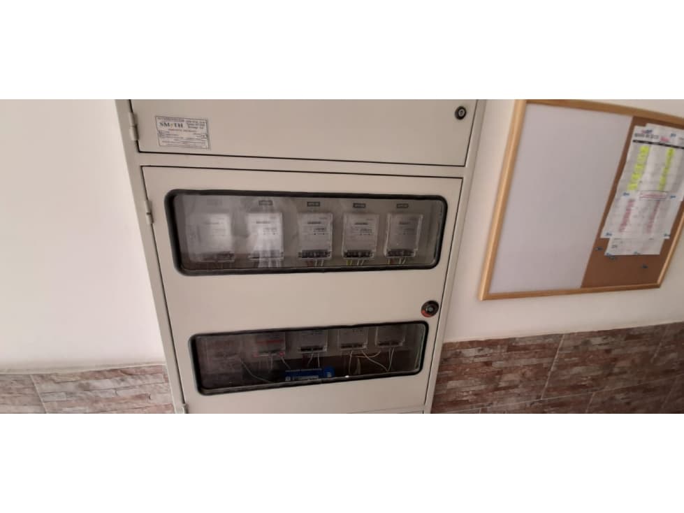 CASA AMPLIA CON 10 APTOS TOTALMENTE TERMINADOS RENTANDO — foto 4