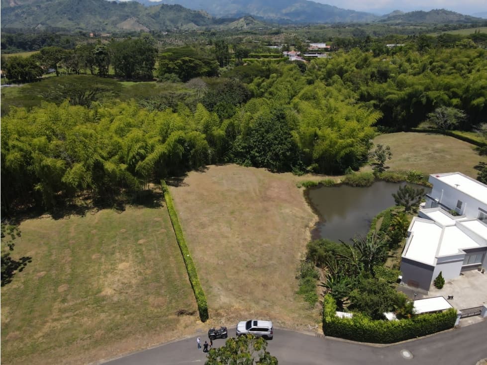 Lote en venta via Cerritos Pereira — foto 3