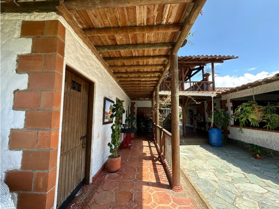 Finca de 12 cuadras en venta sector Circasia — foto 3
