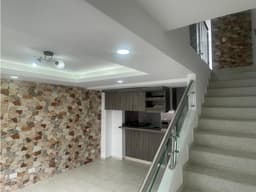 Casa en conjunto cerrado sector La Fachada