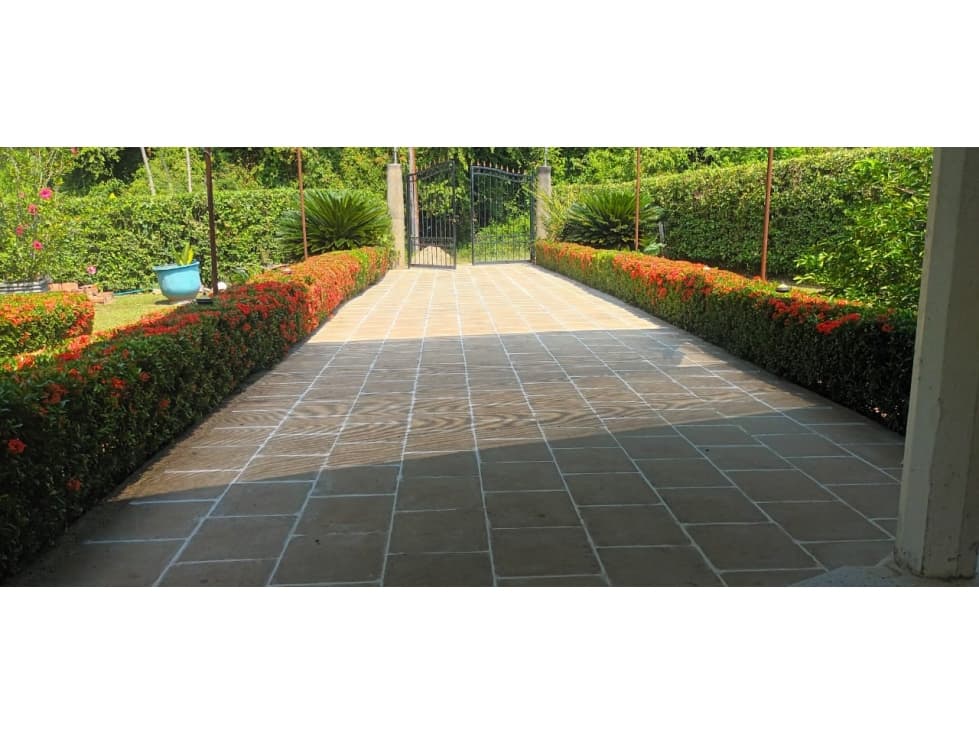 VENTA HERMOSA FINCA - CARMEN DE APICALA — foto 3