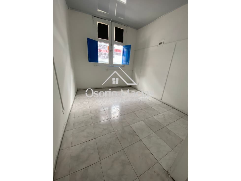 Arrienda apartamento en El Centro — foto 2