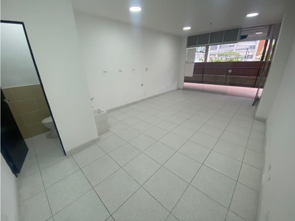 Local en arriendo en Sabaneta, Sector Centro. — foto 1